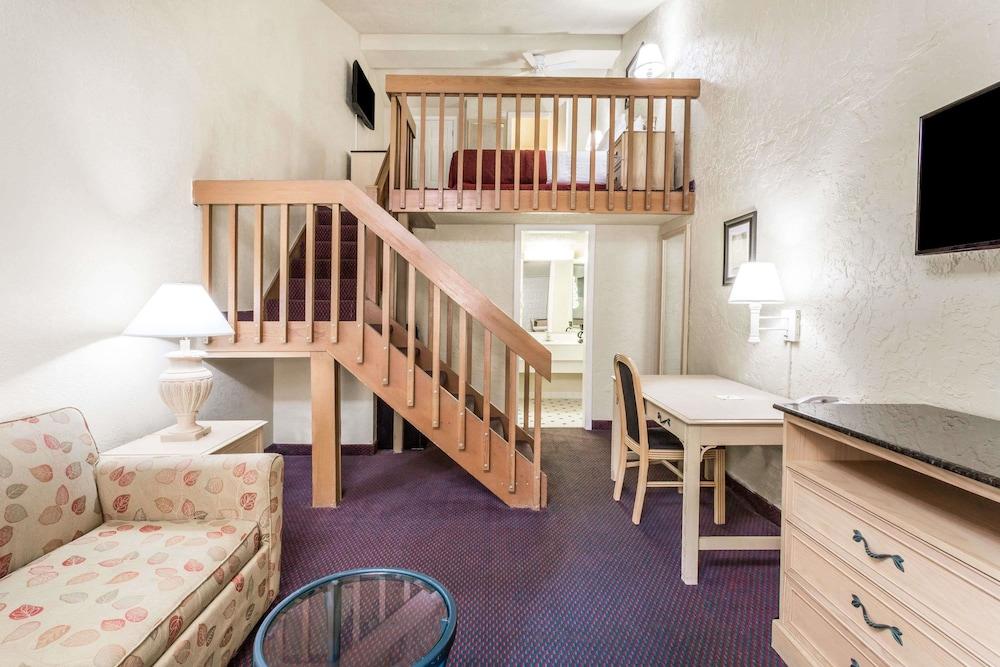 Quality Inn & Suites Altamonte Springs Orlando-North Εξωτερικό φωτογραφία