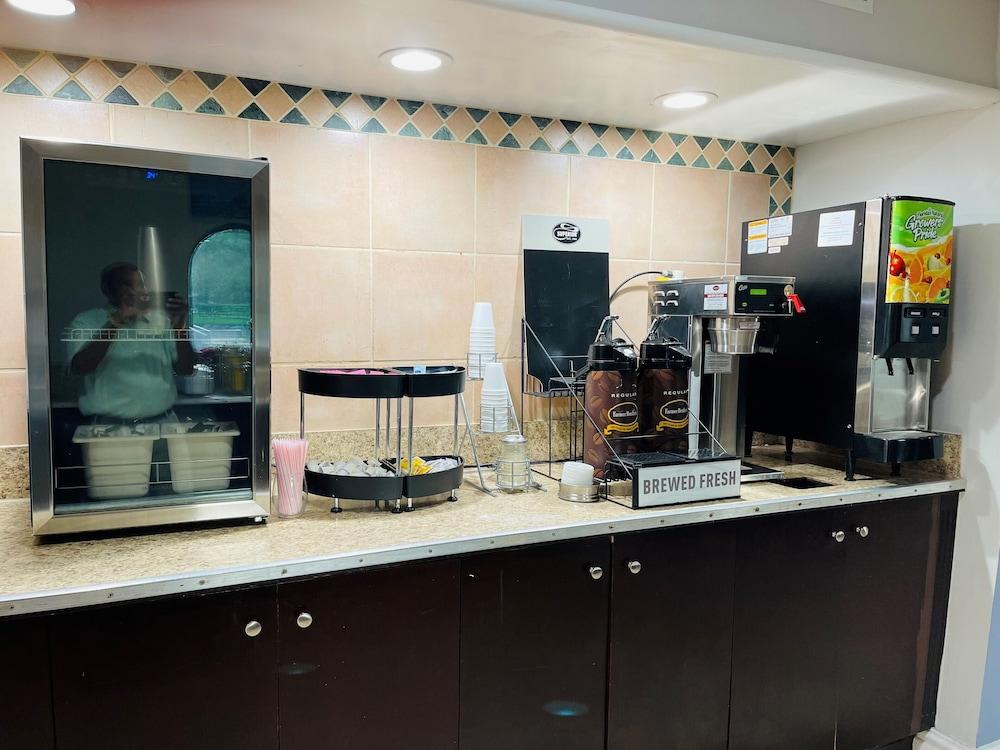 Quality Inn & Suites Altamonte Springs Orlando-North Εξωτερικό φωτογραφία