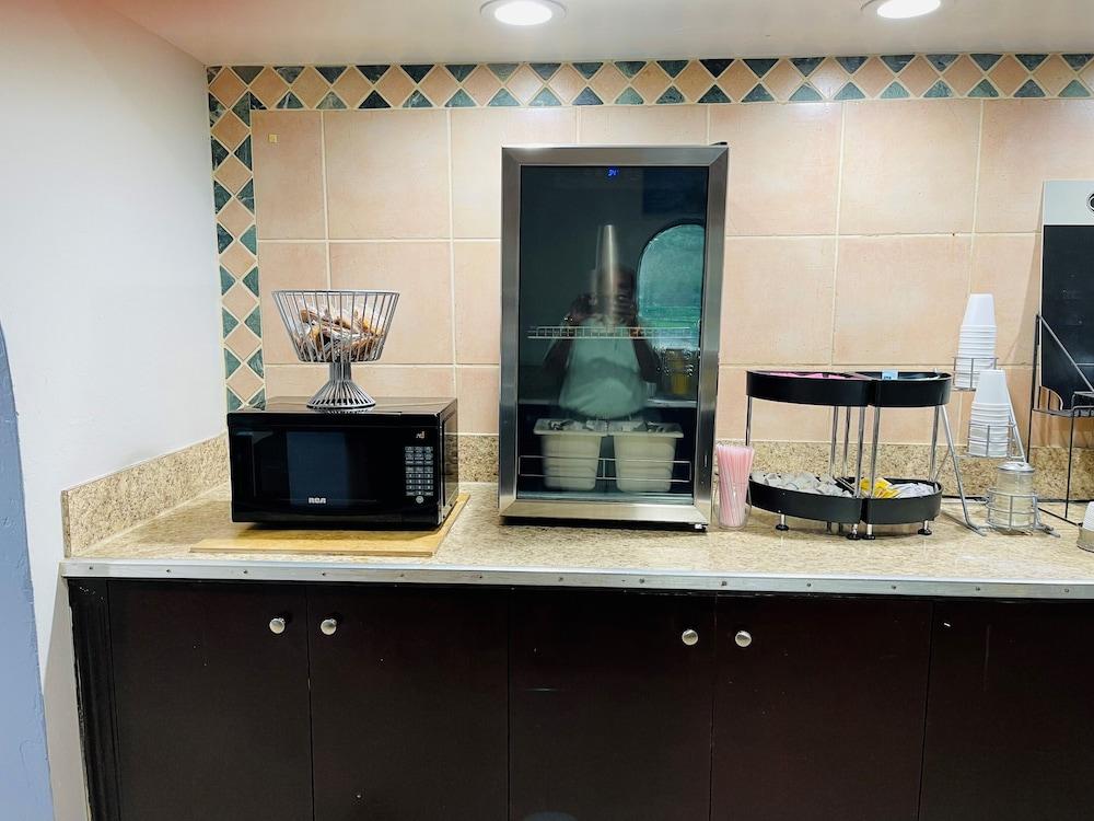 Quality Inn & Suites Altamonte Springs Orlando-North Εξωτερικό φωτογραφία